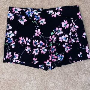 Express floral shorts (skort)